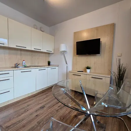 Happy Estate - Ul Krawiecka - 6th Floor Apartmán Vratislav