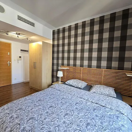 Apartman Happy Estate - Ul Krawiecka - 6th Floor